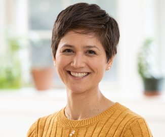 Headshot of Marie Clouqueur, LICSW