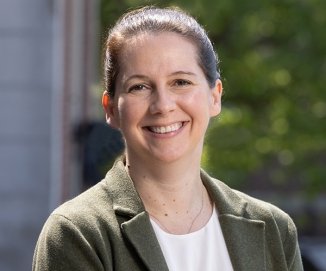 Headshot of Dr. Kate McHugh